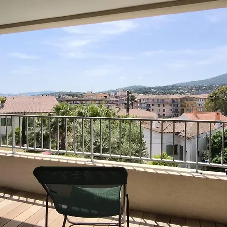 T2 Neuf Avec Piscine A *