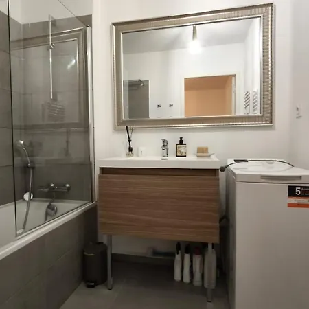 T2 Neuf Avec Piscine A Apartment